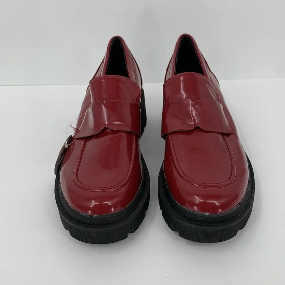 Blondo chunky slip-on loafers shoe lug sole red patent waterproof platform new 9